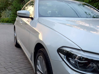 BMW 5 Series foto 5