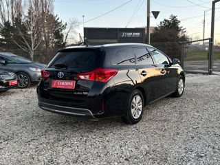 Toyota Auris foto 3