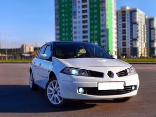 Renault Megane foto 1