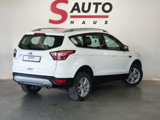 Ford Kuga foto 4