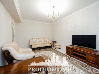 Apartament cu 2 camere, 70 m², Centru, Chișinău foto 5