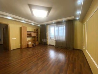 Apartament cu 2 camere, 95 m², Botanica, Chișinău foto 9