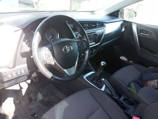 Toyota Auris foto 6