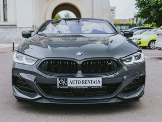 BMW M850i xDrive Cabrio gri dravit foto 2