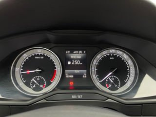 Skoda Superb foto 9