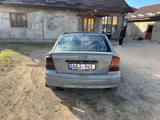 Opel Astra foto 4