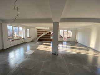 Proprietar. Oficiu , constructie noua  cu trei nivele, 240 m.p. str. Armeneasca/Kogalniceanu foto 3