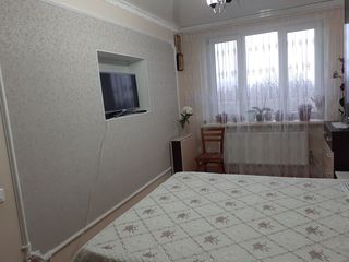 Se vinde apartament și garaj foto 1