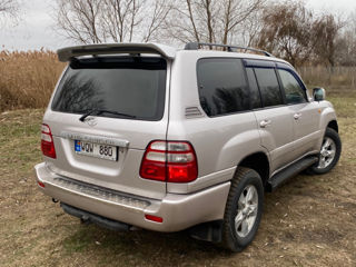 Toyota Land Cruiser foto 3