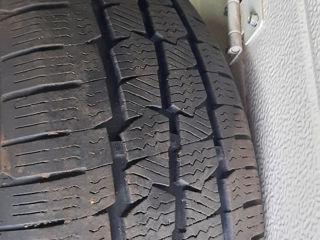 2 Anvelope 195/60 R 16 C.  De iarnă 80 %. Roadmarch. Snowrover. foto 7