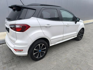 Ford EcoSport foto 4