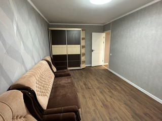 Apartament cu 2 camere, 43 m², Botanica, Chișinău foto 3