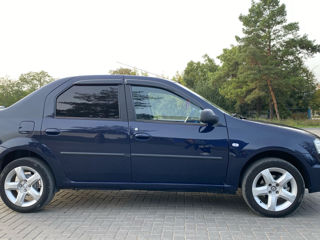 Dacia Logan foto 7