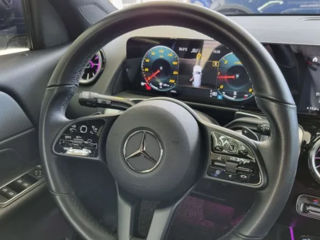 Mercedes GLB foto 7