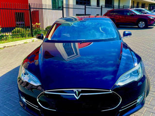 Tesla Model S foto 4