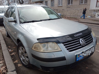 Volkswagen Passat foto 2