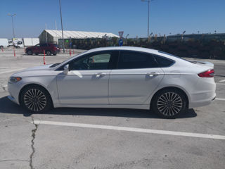 Ford Fusion foto 6