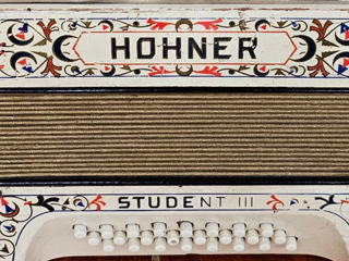 HOHNER  Student 3