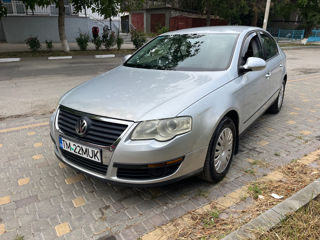 Volkswagen Passat foto 2