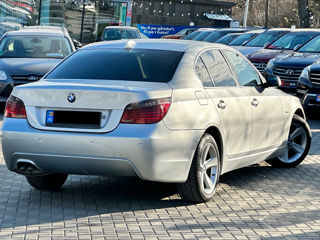 BMW 5 Series foto 5