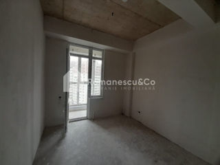 Apartament cu 4 camere, 180 m², Buiucani, Chișinău foto 8