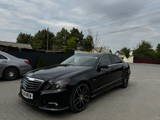 Mercedes E-Class