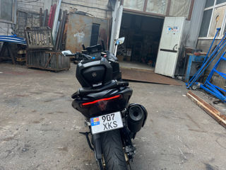 Yamaha Tmax 560 Tech Max 
Quad lock 
BCD
Top case 35L in culoare original 
Tara de origine Germania , MUNICH  foto 4