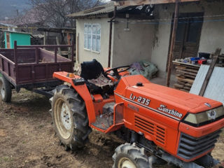 Tractor kubota foto 6