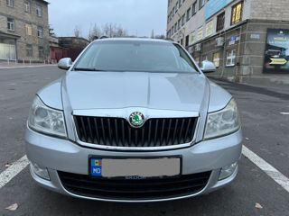 Skoda Octavia foto 2