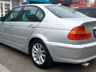 BMW 3 Series foto 3