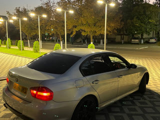 BMW 3 Series foto 2