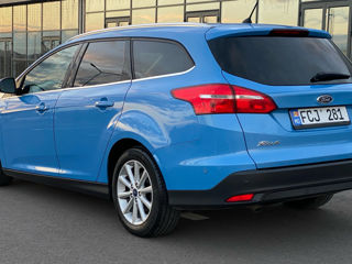 Ford Focus foto 3