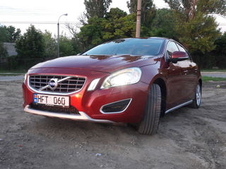 Volvo S60 foto 5