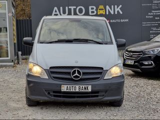 Mercedes Vito foto 2