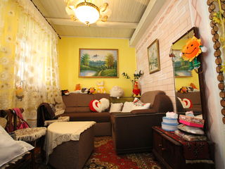 2 case langa Chisinau, la pretul unui apartament cu 1 camera! foto 2