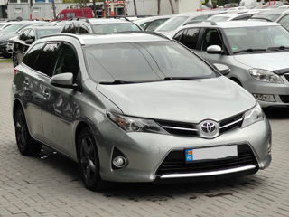 Toyota Auris foto 4