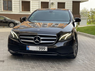 Mercedes E-Class foto 3