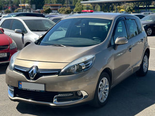 Renault Scenic foto 1