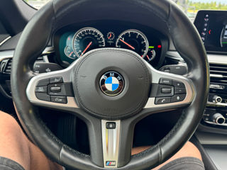 BMW 5 Series foto 14