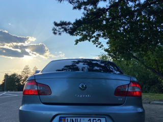 Skoda Superb foto 3