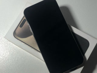 iPhone 15 Pro 256 GB Natural Titanium foto 4