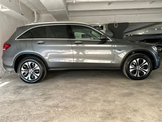 Mercedes GLC foto 2