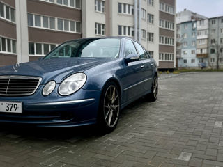 Mercedes E-Class