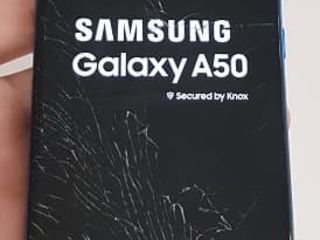 Меняем стекло дисплея на любой модели Samsung с гарантией!! foto 1
