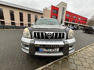 Toyota Land Cruiser Prado foto 2