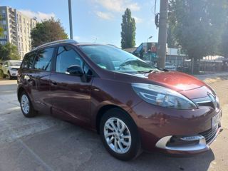 Renault Grand Scenic foto 3