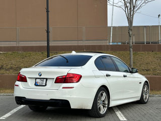 BMW 5 Series foto 2