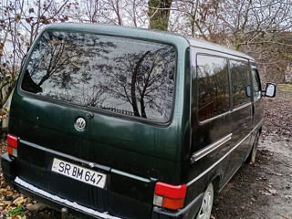 Volkswagen Transporter foto 4