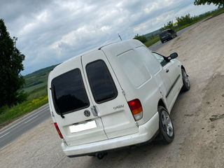 Volkswagen Caddy  фото 4