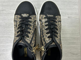 Michael kors girls sneakers black/gold foto 3